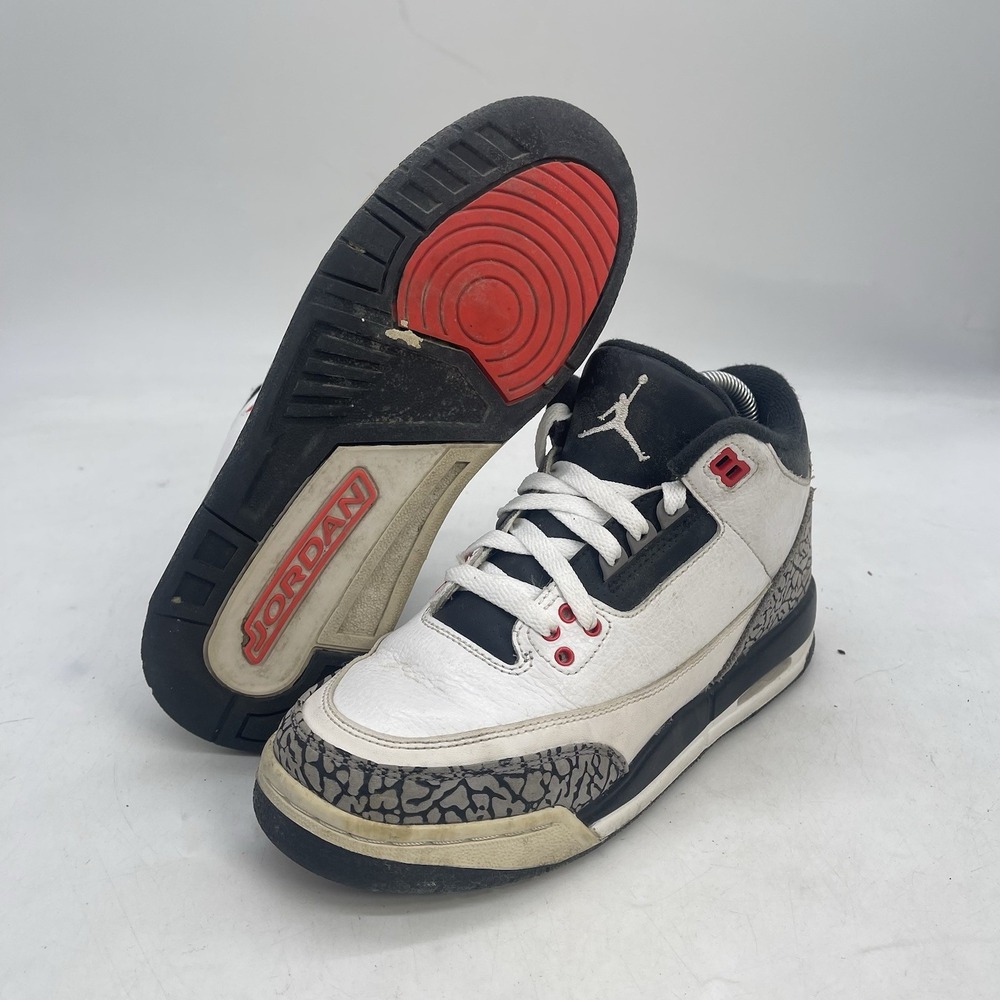 Jordan Air Jordan 3 Retro Shoes Boys Size 6Y White Black Basketball 398614-123